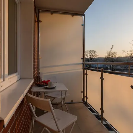 Apartman Apartment Przy Plazy Spacerowa By Renters *