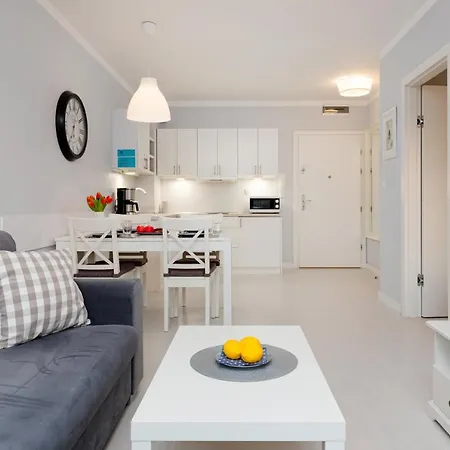 Apartment Przy Plazy Spacerowa By Renters Apartman *