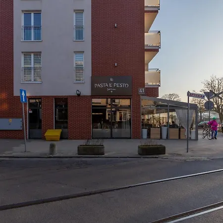 Apartment Przy Plazy Spacerowa By Renters Apartman