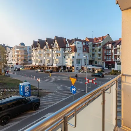 Apartman Apartment Przy Plazy Spacerowa By Renters Kołobrzeg